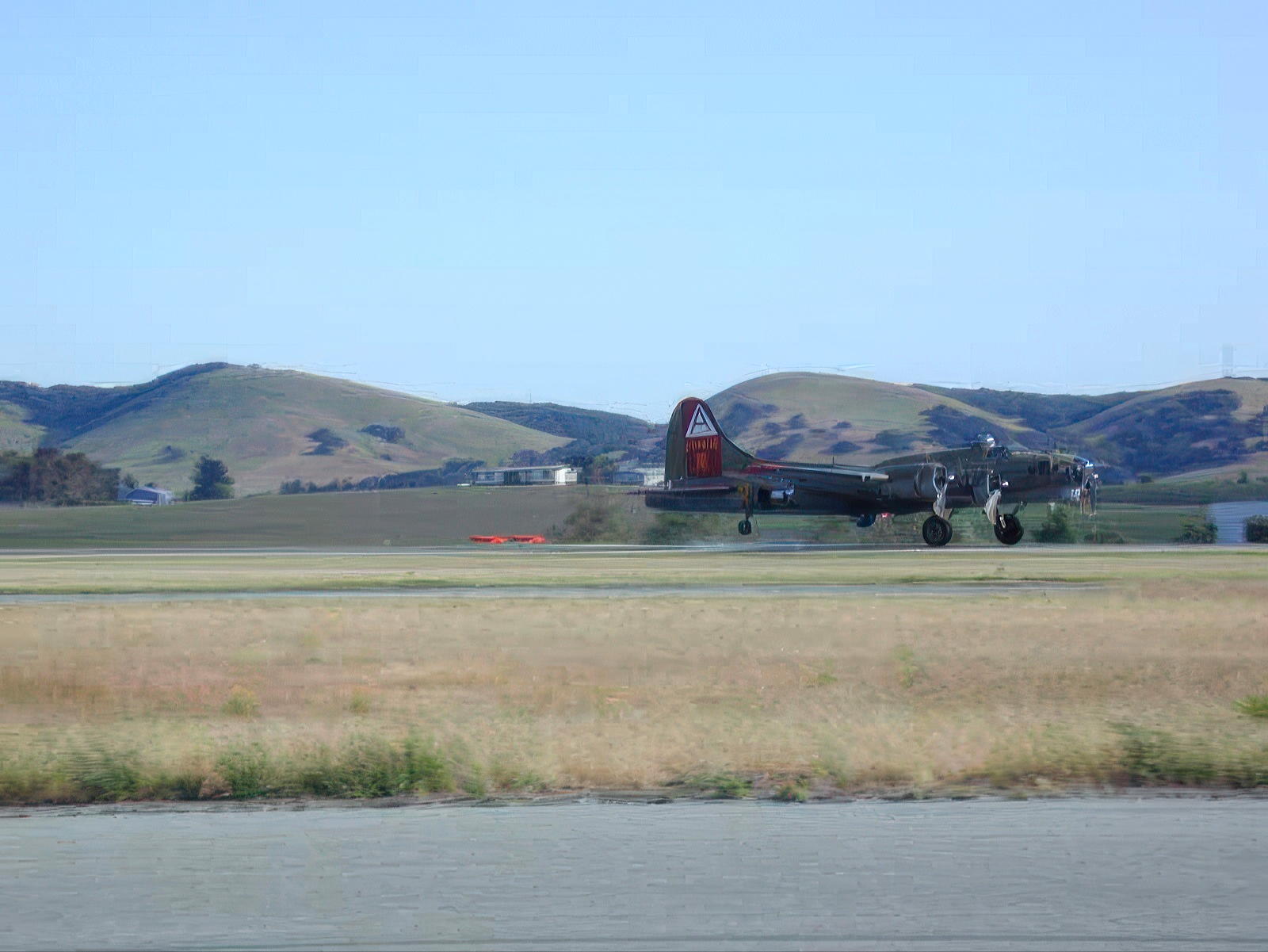 B-17 landing