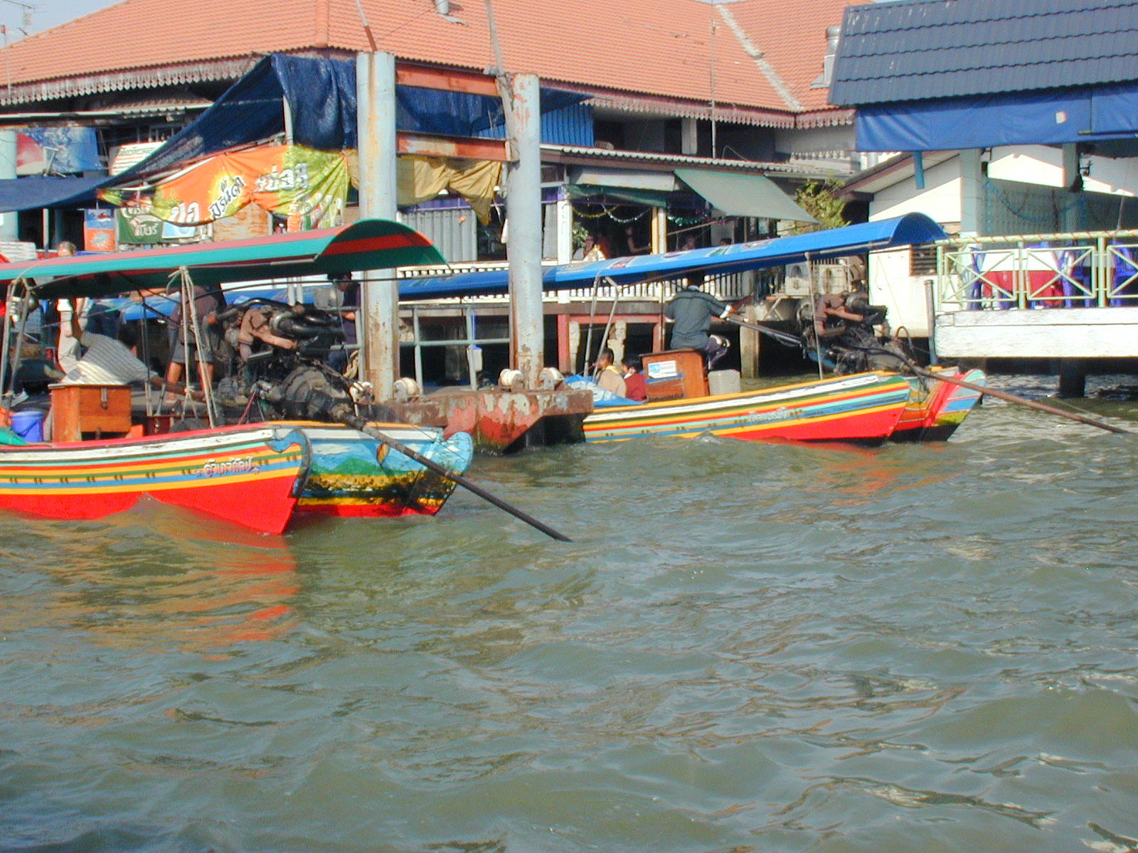 Those oversized engines make these the fastest boats on the river